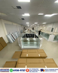 Vitrina de MDF Blanco 3 Niveles de Vidrio Templado 110x100x50cm BNM5-5