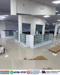Vitrina de MDF Blanco 3 Niveles de Vidrio Templado 110x100x50cm BNM5-5