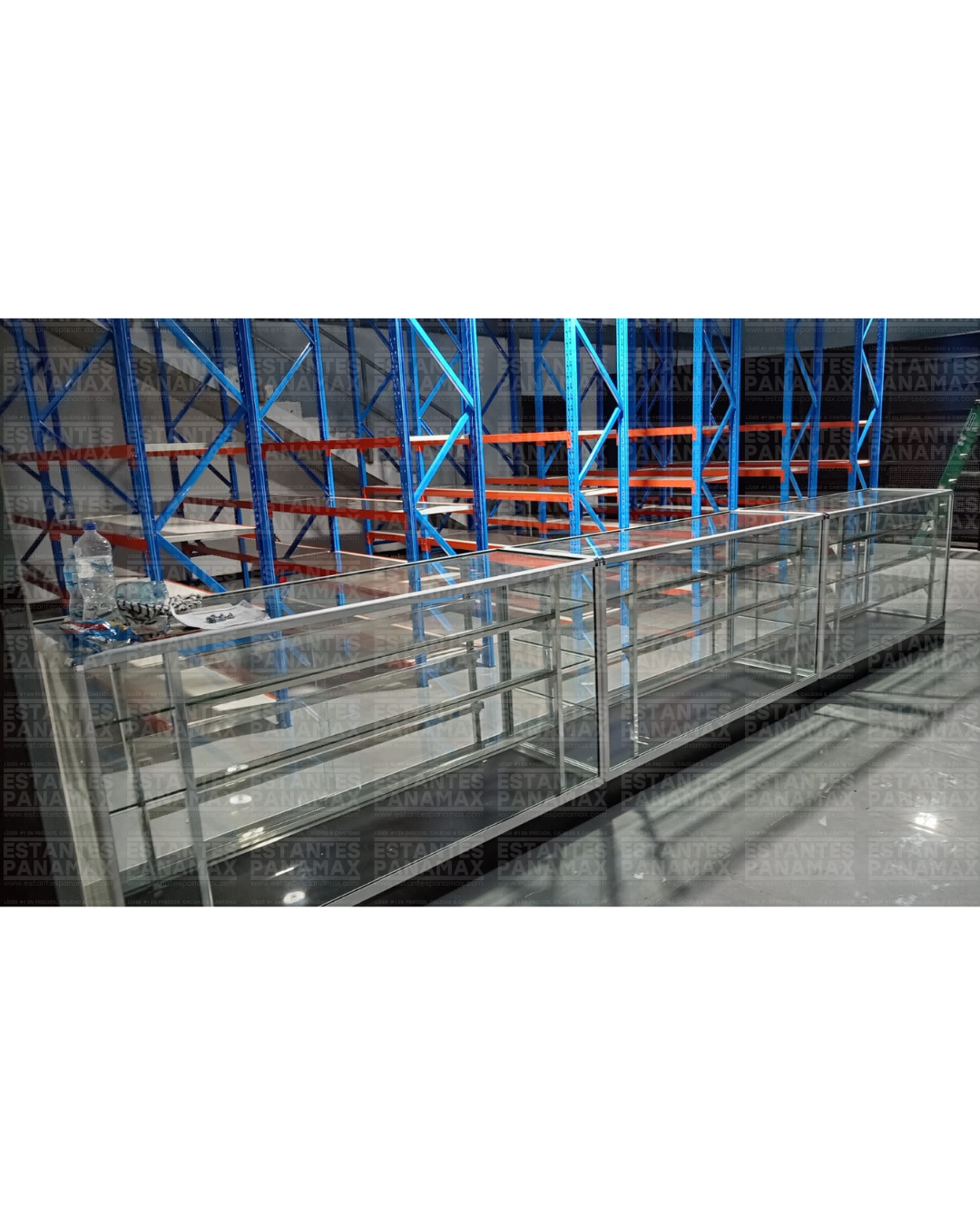 Vitrina de Aluminio Plateado con Base Negro 3 Niveles Vidrio Templado 110x183x60cm KS-004