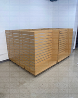 Isla de MDF de 4 Lados Ranurado con Ruedas, Frenos & Refuerzos de Aluminio Diseño Madera 135x120x60cm KW-009 / KD-004