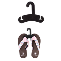 Gancho para Chanclas Plástico Negro 10.7x8.9cm J86042 Perchas.